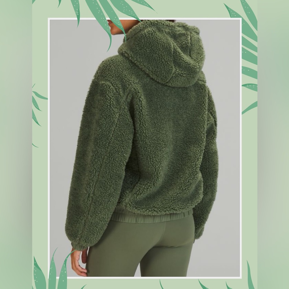 RARE Lululemon Reversible Fleece Jacket Green Twill Size 8
